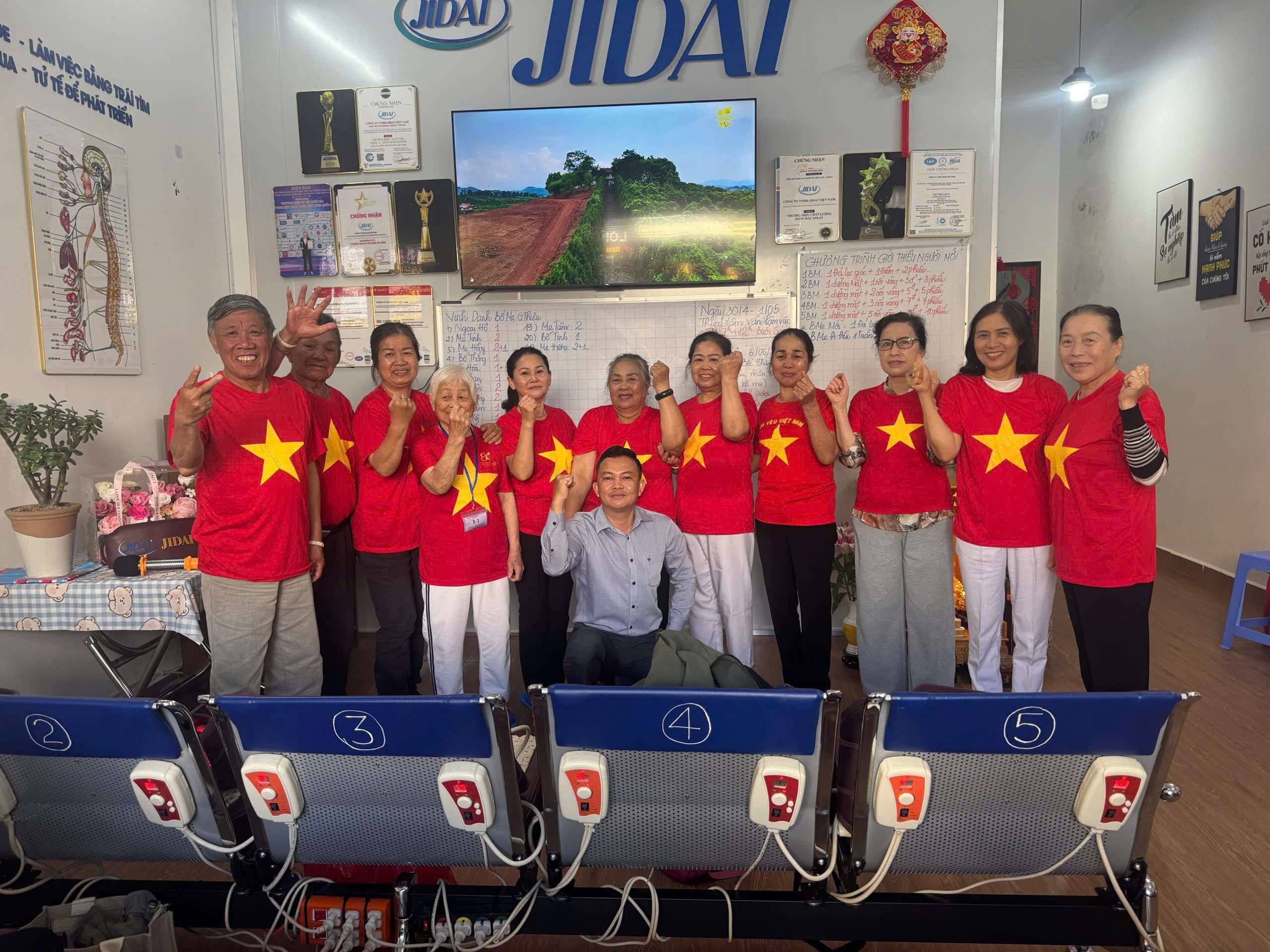 Không khí trị liệu phục hồi cột sống tại JIDAI Đà Lạt
