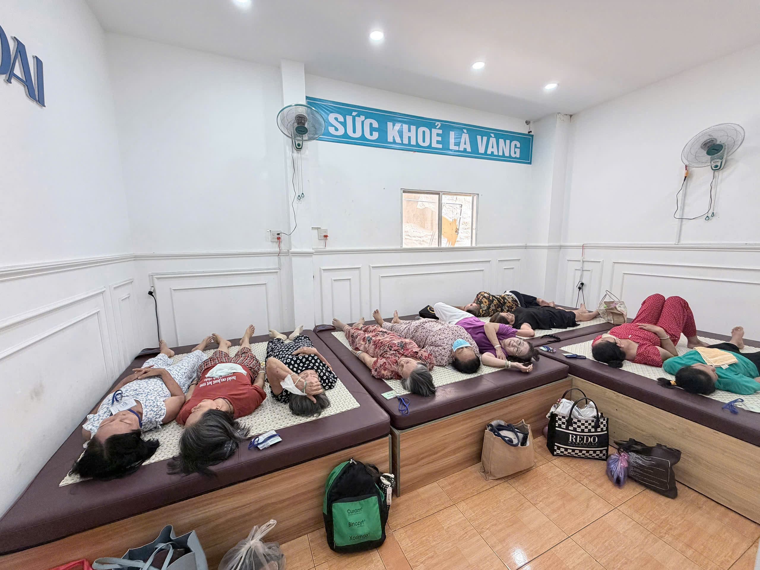 Không khí trị liệu phục hồi cột sống tại JIDAI Đồng Tháp