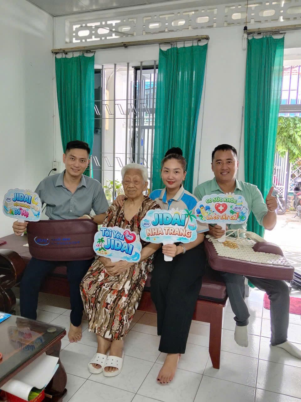 Không khí trị liệu phục hồi cột sống tại JIDAI Nha Trang